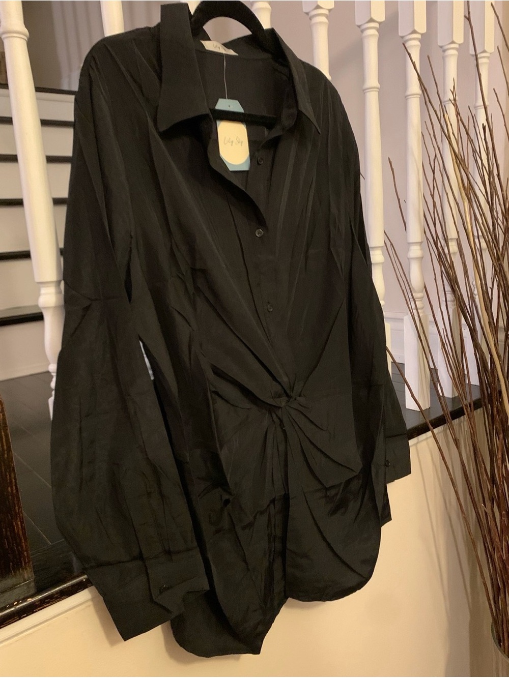 Black Women's Long-Sleeve Twist-Front Blouse